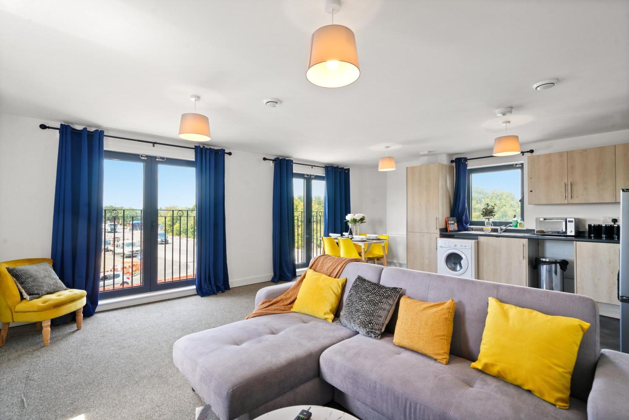 One And Two Bed Apartments Slough Near Heathrow Colnbrook Bagian luar foto