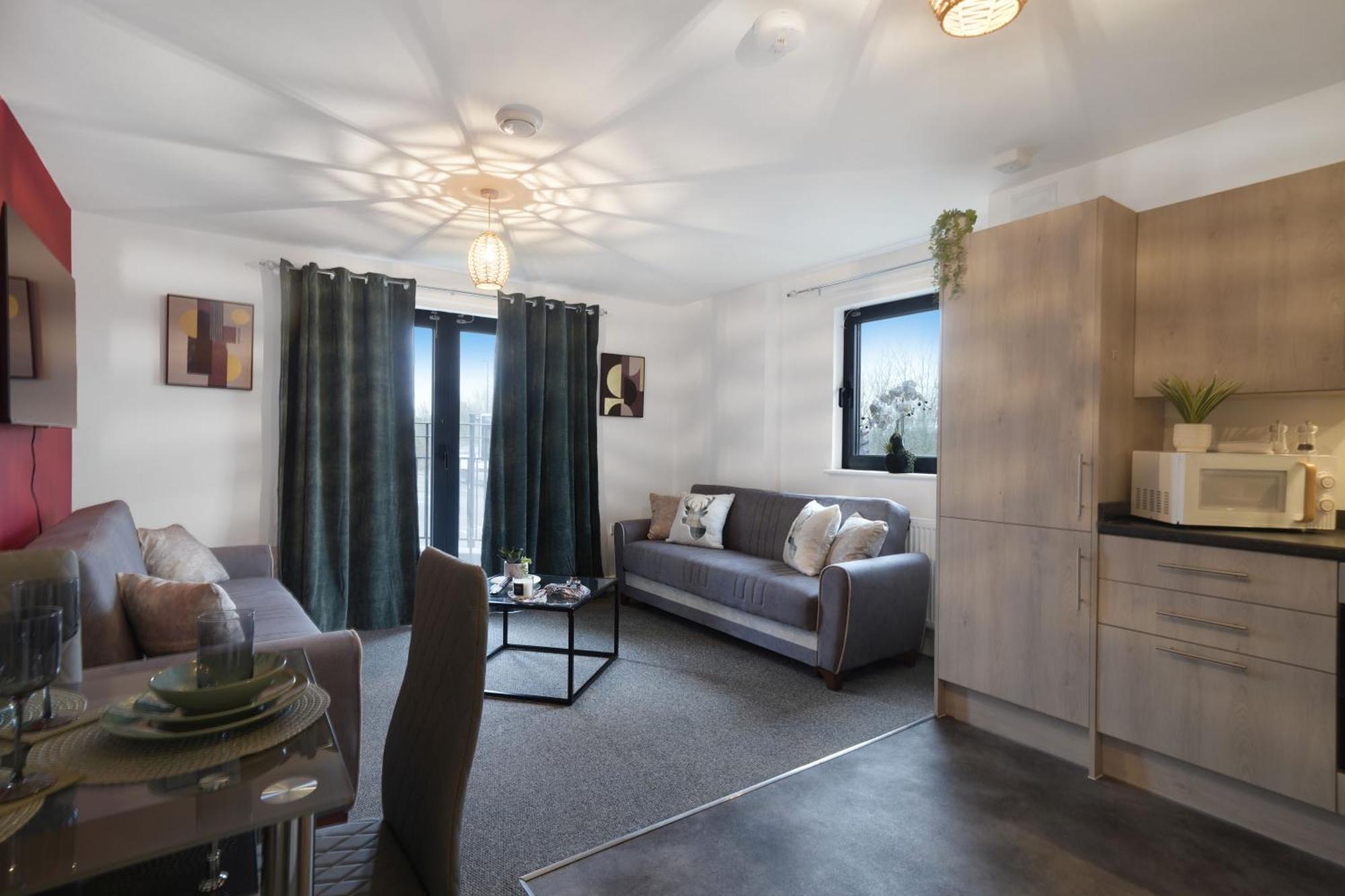 One And Two Bed Apartments Slough Near Heathrow Colnbrook Bagian luar foto